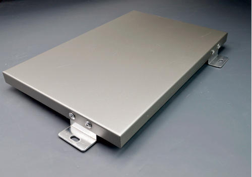 铝单板材料与铝塑板在使用中的区别